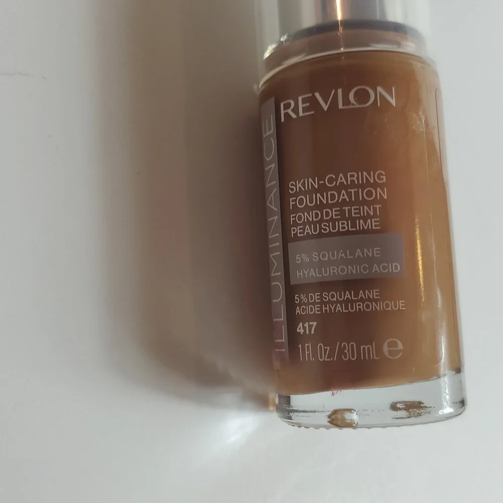 Revlon Luminance Foundation - Warm Tan